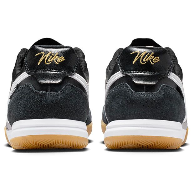 nike�ڥʥ����ۤΥեåȥ��륷�塼��