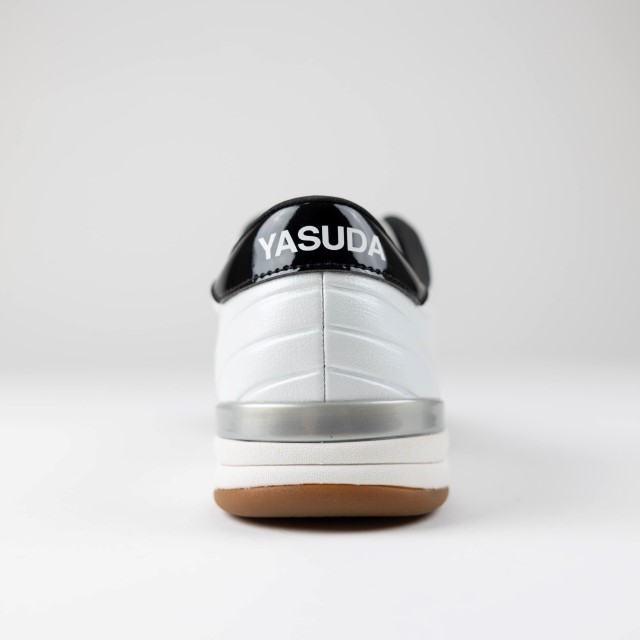 YASUDA�ڥ䥹���ۤΥ��塼��